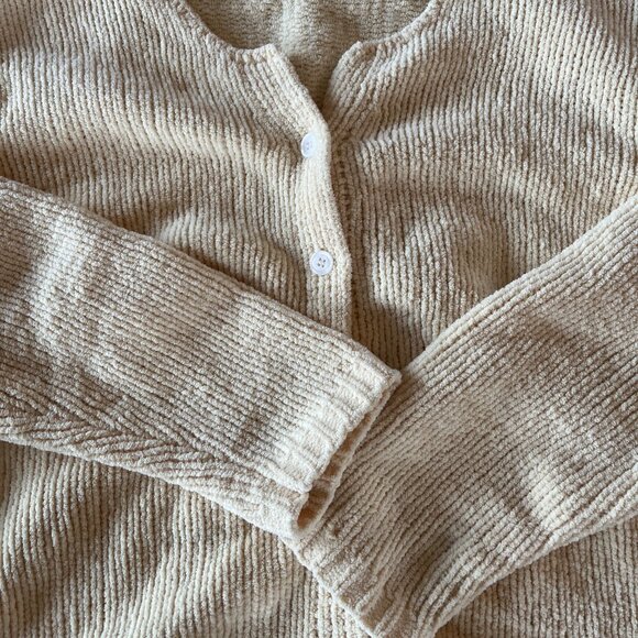 Orvis Womens Large Creamy Light Yellow Chunky Knit Cardigan Button Up Sweater - Picture 2 of 6